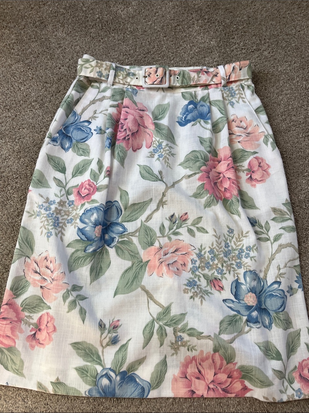 💐💐Vintage sz12/US 4? Jaclyn Smith Made USA Floral Linen-Look Skirt Washable